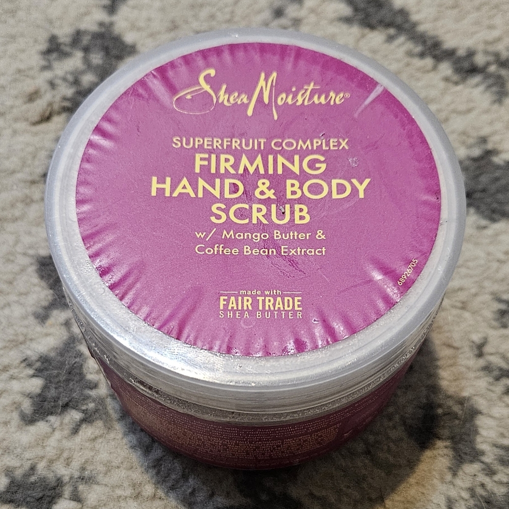 Shea Moisture Superfruit Complex Firming Scrub - Vibrant Pink